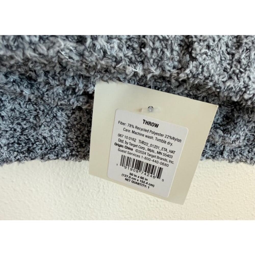 Threshold Heather Gray Super Soft Throw 50"x60" NWT - Picture 6 of 6